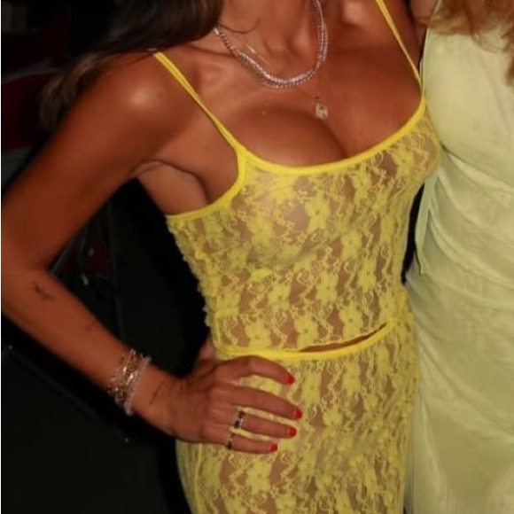 🩷 Lovers and Friends Lia Sheer Tank Top Small Hot Pink BNWT 🩷 - Picture 2 of 10